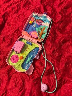 Pink Portable Kids Playset Case with Aqua Cord Accessory